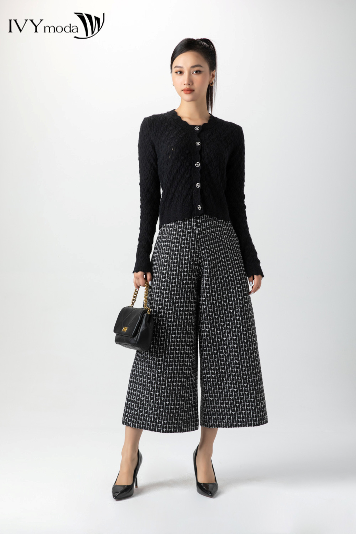 Áo khoác len ngang hông nữ IVY Moda MS 77B8035