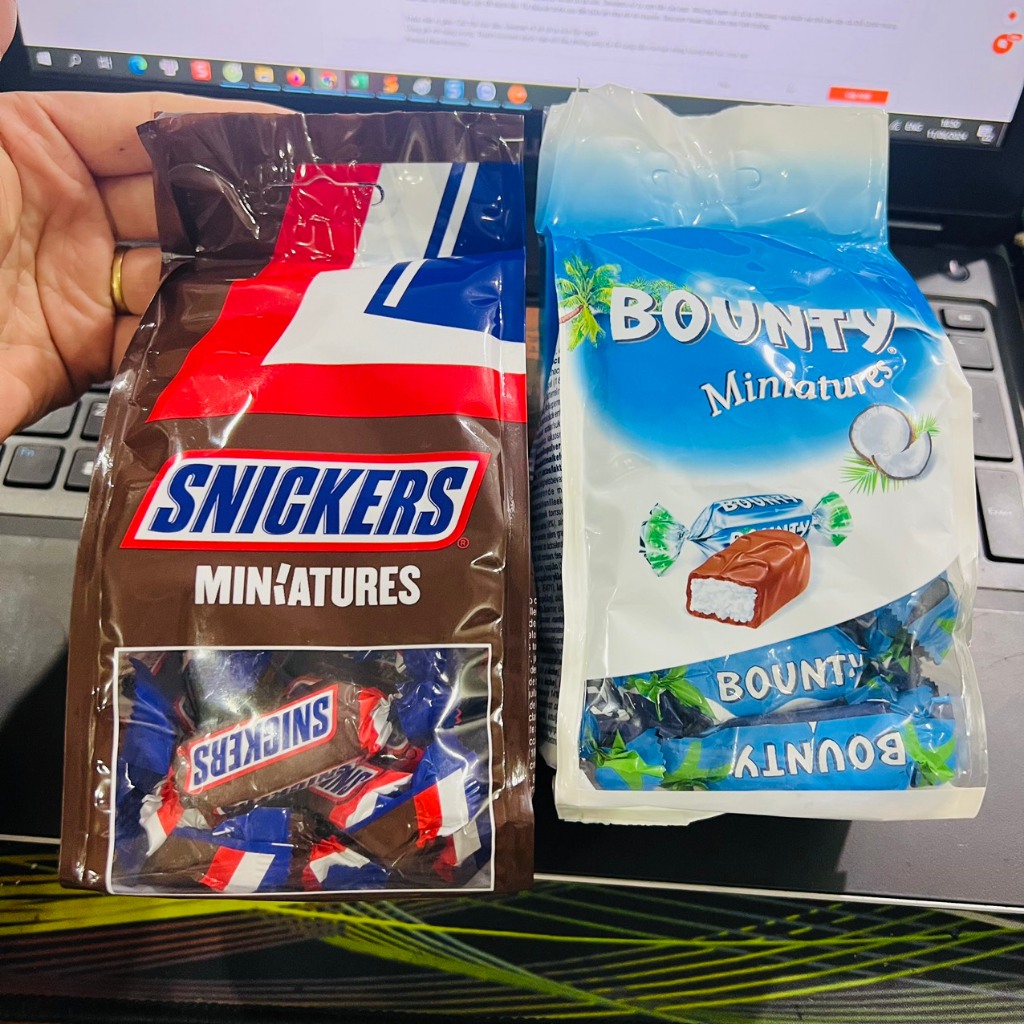 Dutch Snickers Miniatures Chocolate