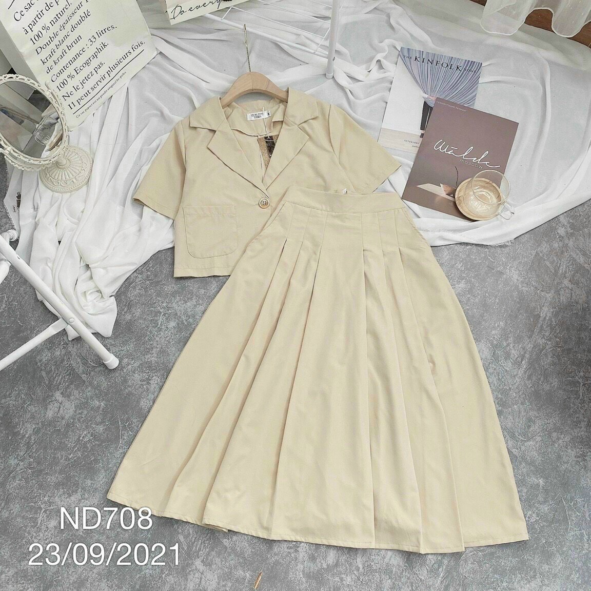 Set đầm nữ sang chảnh chất kaki mềm siêu xinh.