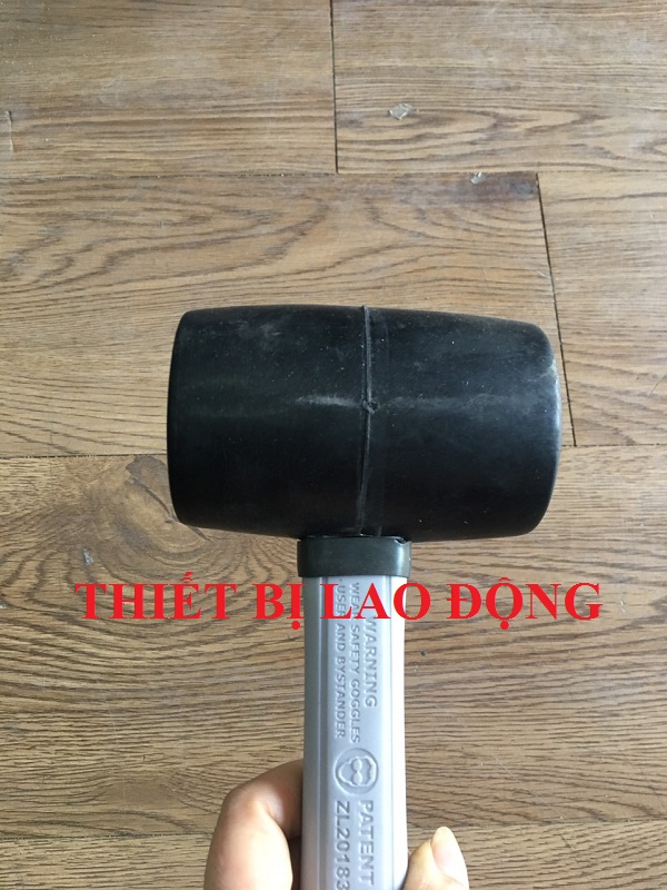 Total - THT761616 Búa cao su 16OZ/450G (Đầu đen)