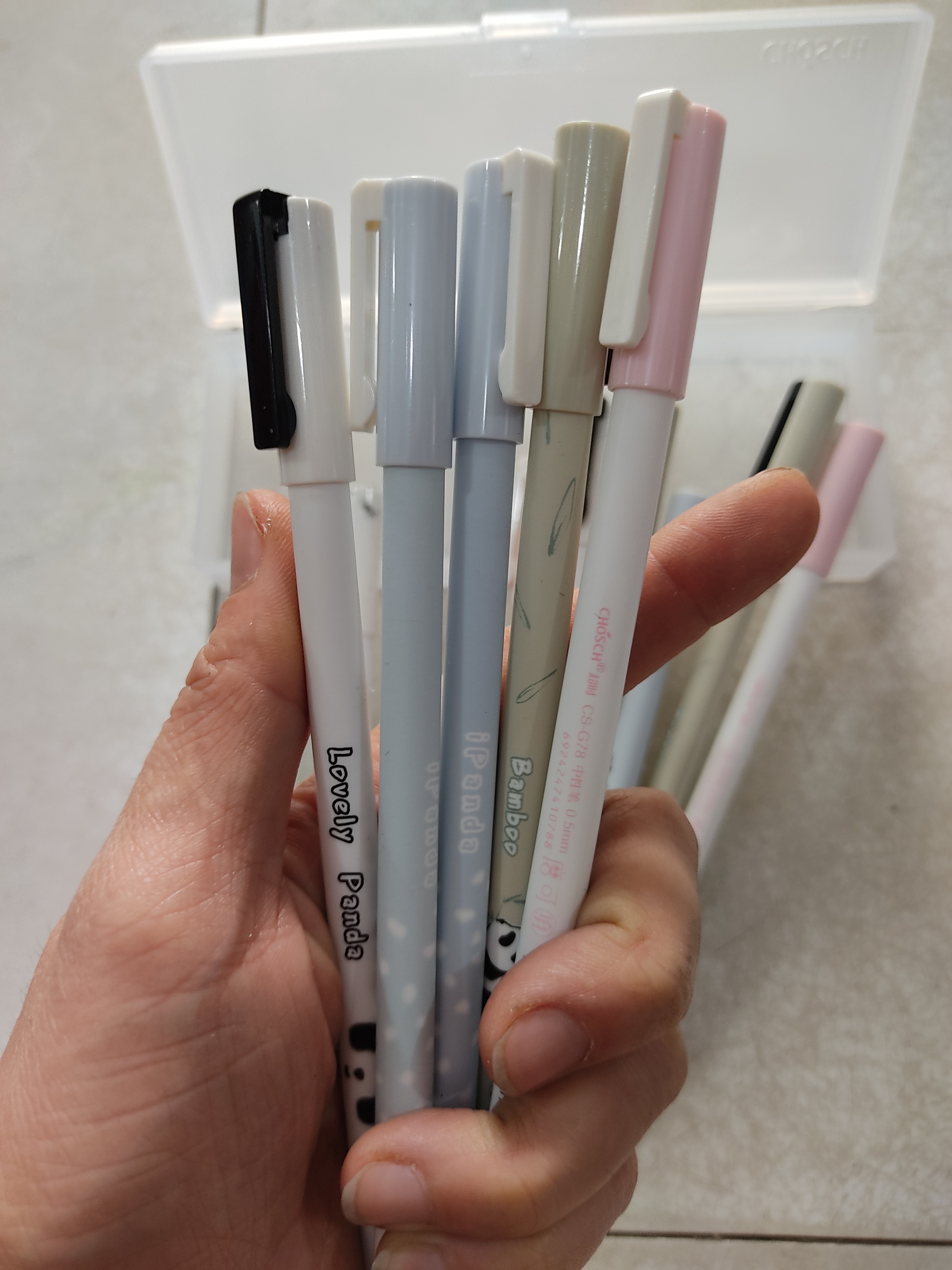 1 hộp 12 cây bút xóa được Chosch