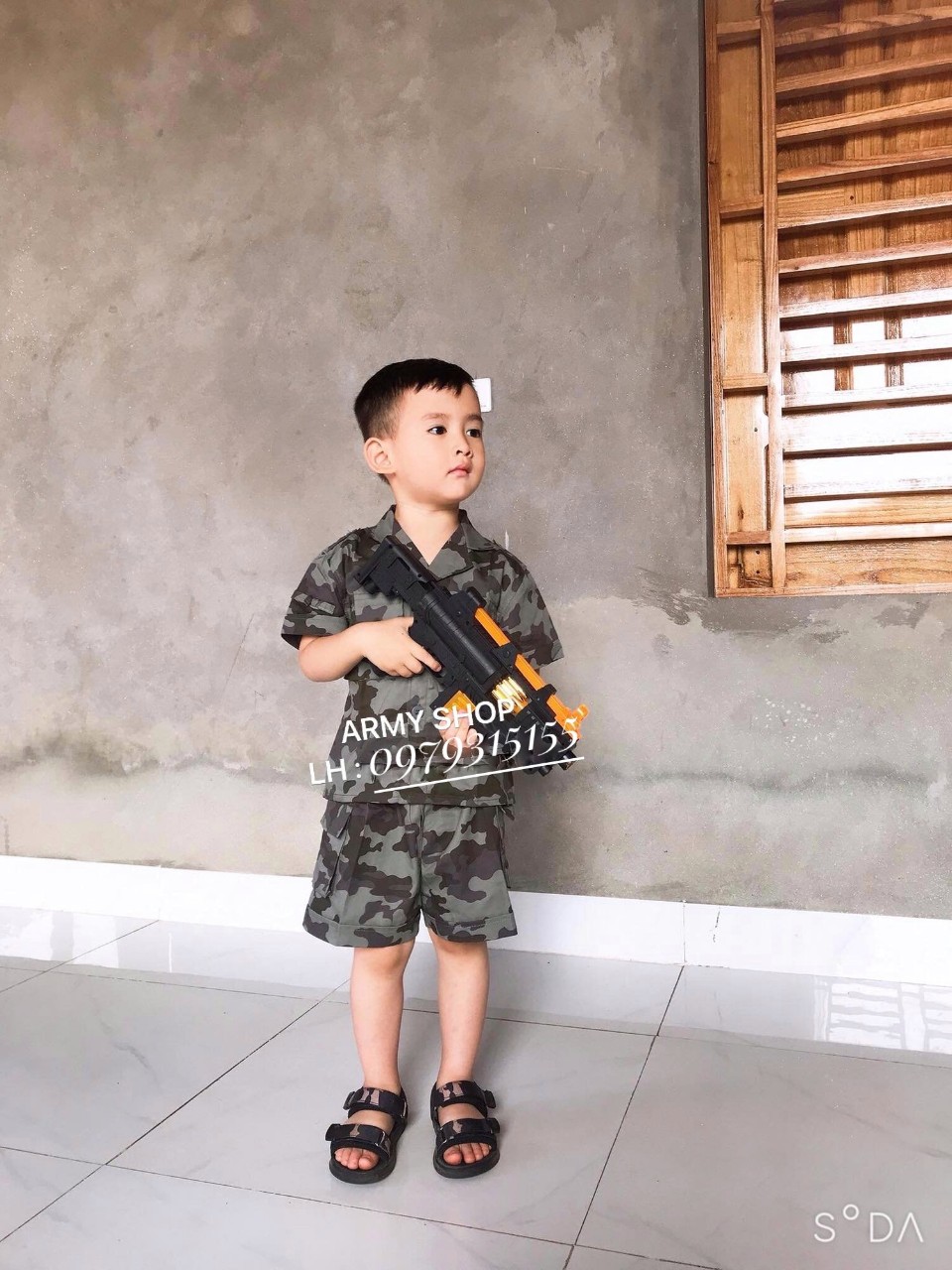 Bộ rằn ri cộc tay loang sáng trẻ em