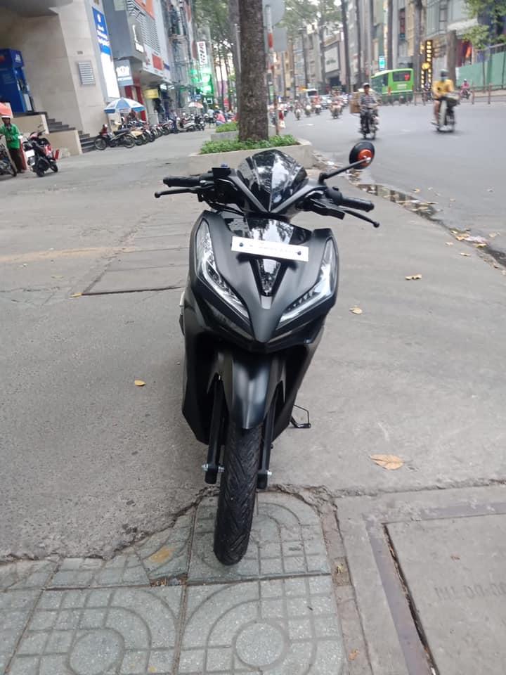 ỐP ĐẦU (Chắn gió) cho xe VARIO 2018 / 2019 / 2020