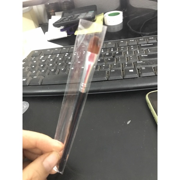 Cọ tém, chổi tém lông mày nét