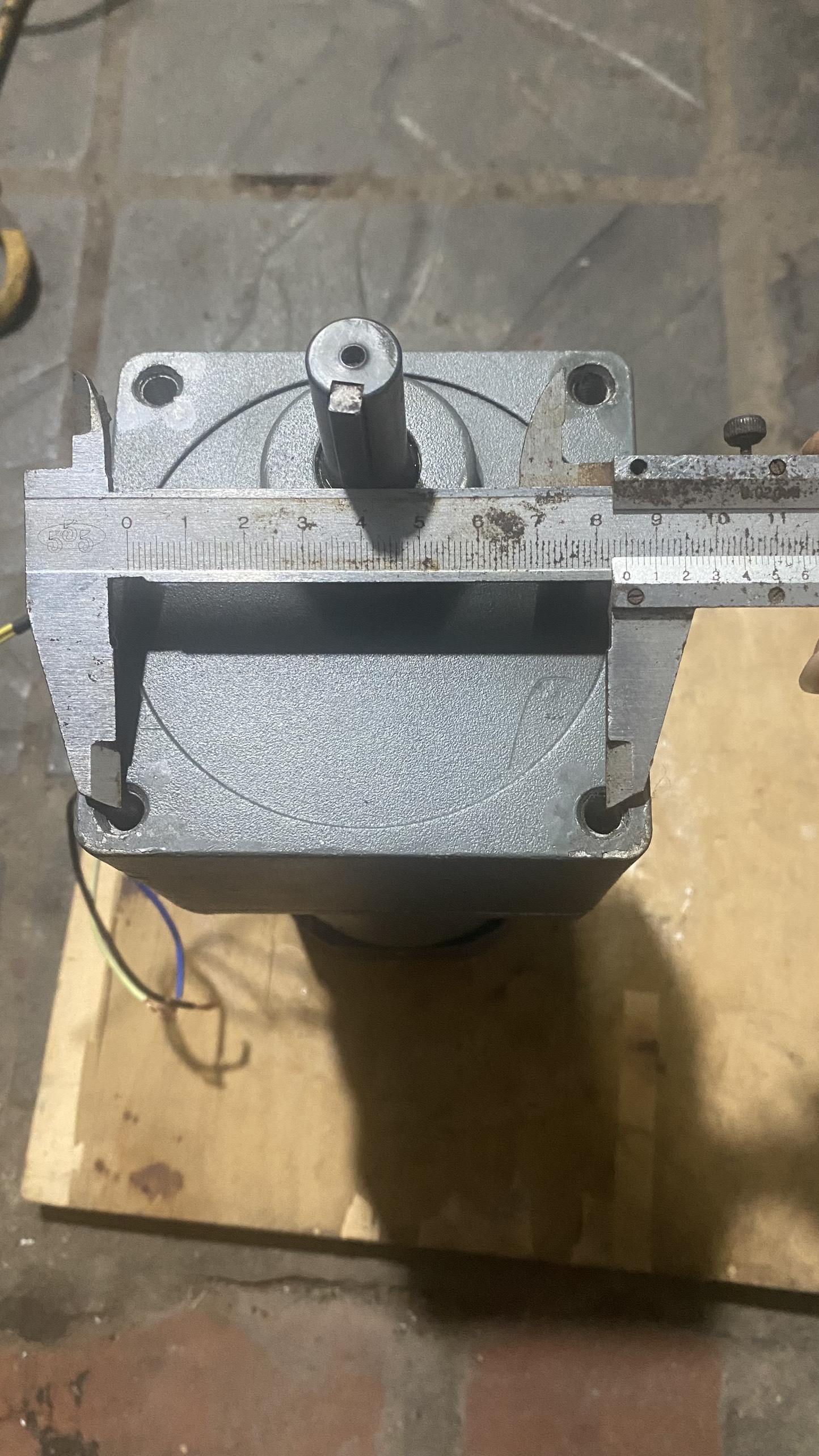 Mô tơ giảm tốc (Motor Giảm Tốc) 200W 220v có đảo chiều/ điều tốc/ JAPAN