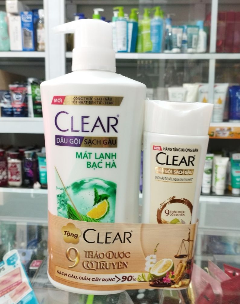 [HCM]Dầu gội sạch gàu Clear mát lạnh bạc hà 630ML (kèm tặng)