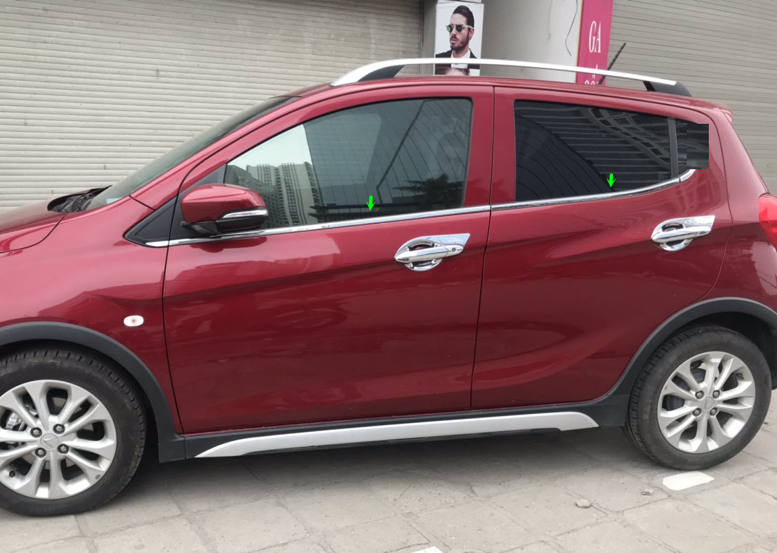 Nẹp inox chân kính Vinfast Fadil