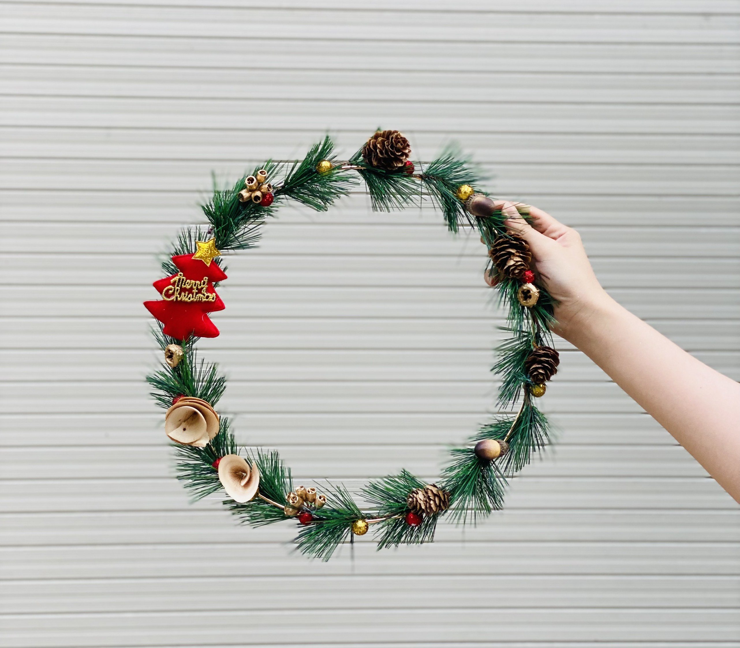 VÒNG NGUYỆT QUẾ 30CM TRANG TRÍ NOEL LUNG LINH