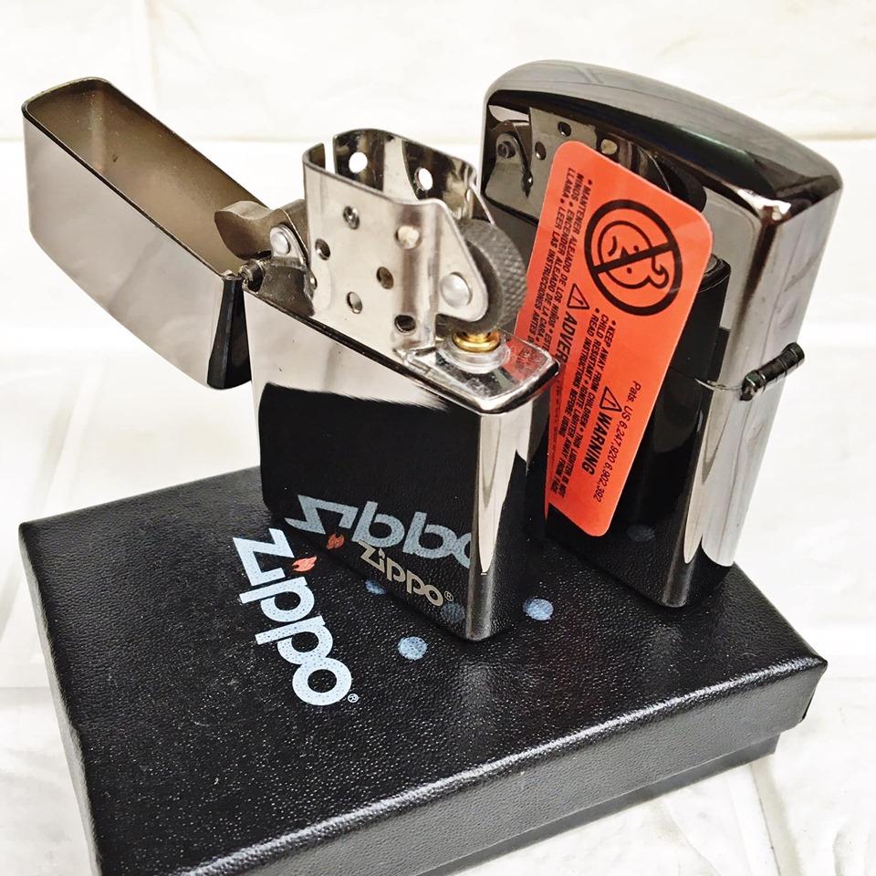 [HCM]Bật Lửa ZIPPO Mỹ (USA) Fullbox  - Trơn Bóng #Màu Đen(Có Tem Đỏ) [KHÔNG XĂNG]