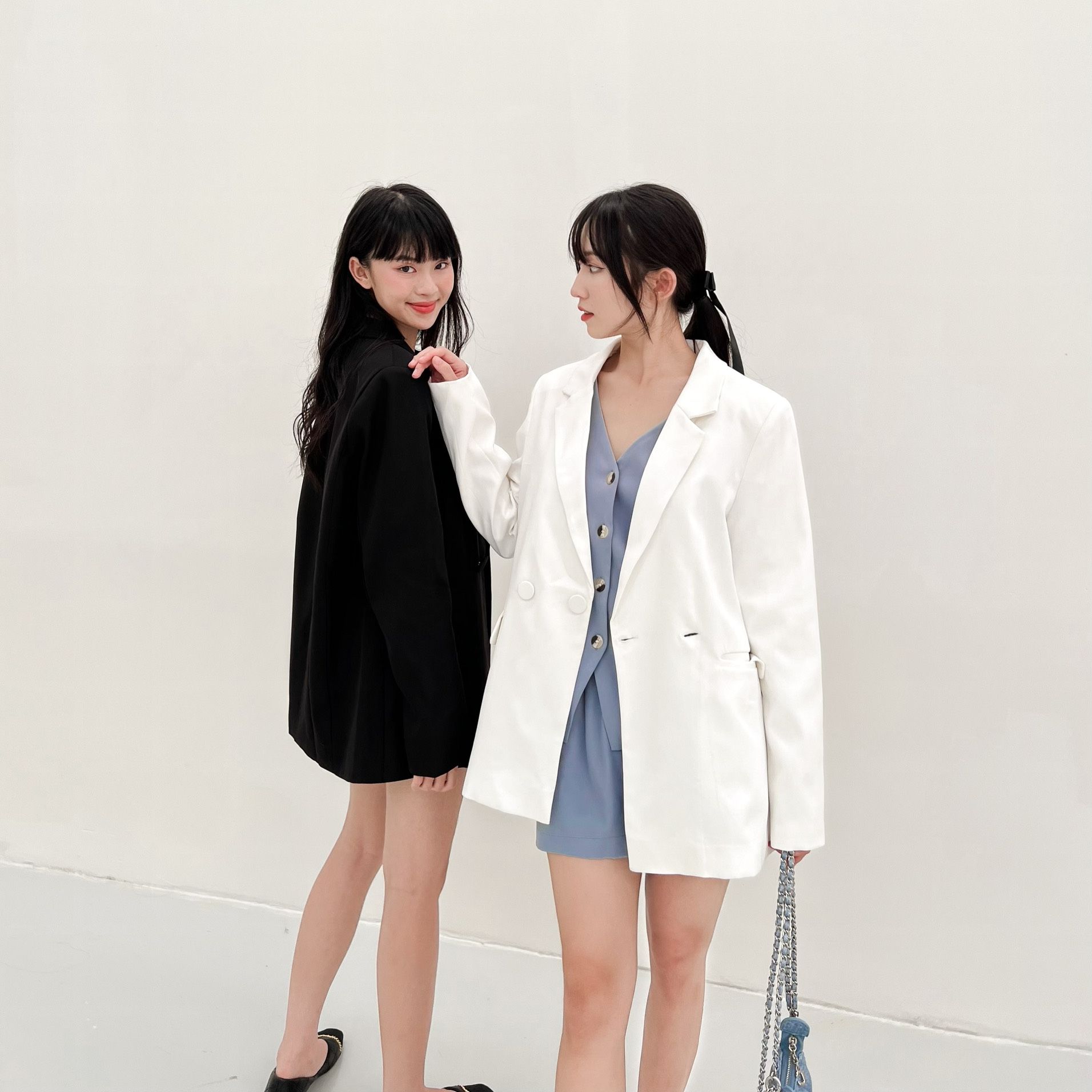 PIM BLAZER - Khoác Blazer dài tay cổ vest
