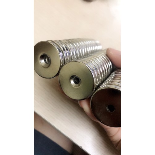 Nam châm viên 25x5 lỗ vát 5mm