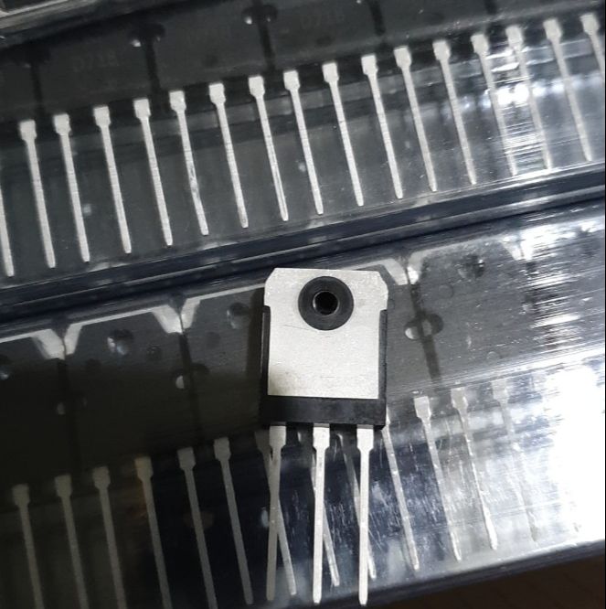 Sò D718 B688 hàng mới lưng đồng mạ bạc nhám