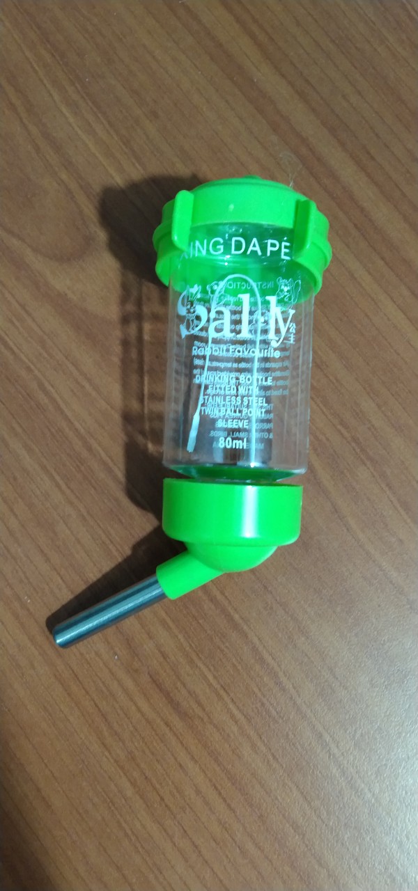 1 BÌNH BI DÀNH CHO HAMSTER, THỎ, BỌ Ú, YẾN PHỤNG, CÁC DÒNG VẸT (TIẾT KIỆM NƯỚC VÀ SẠCH SẼ) CÓ NHIỀU SIZE