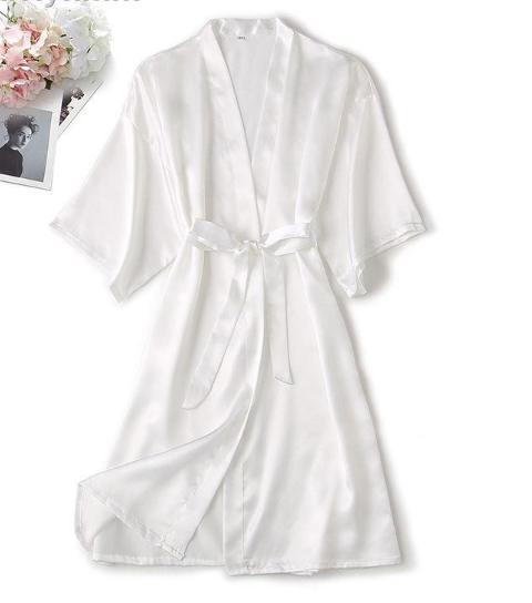 [Hàng tặng không bán - HB Gift] Áo choàng ngủ lụa + bịt mắt lụa