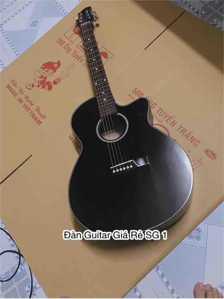 Đàn guitar Acoustic dành cho người mới tập