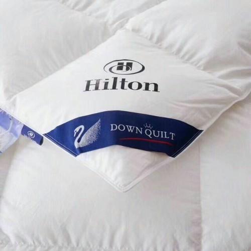 CHĂN LÔNG VŨ CAO CẤP HILTON
