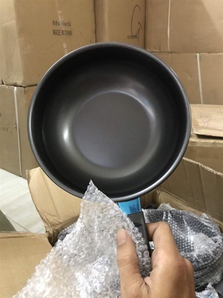 (XẢ KHO)Chảo chống dính sâu lòng 18 cm