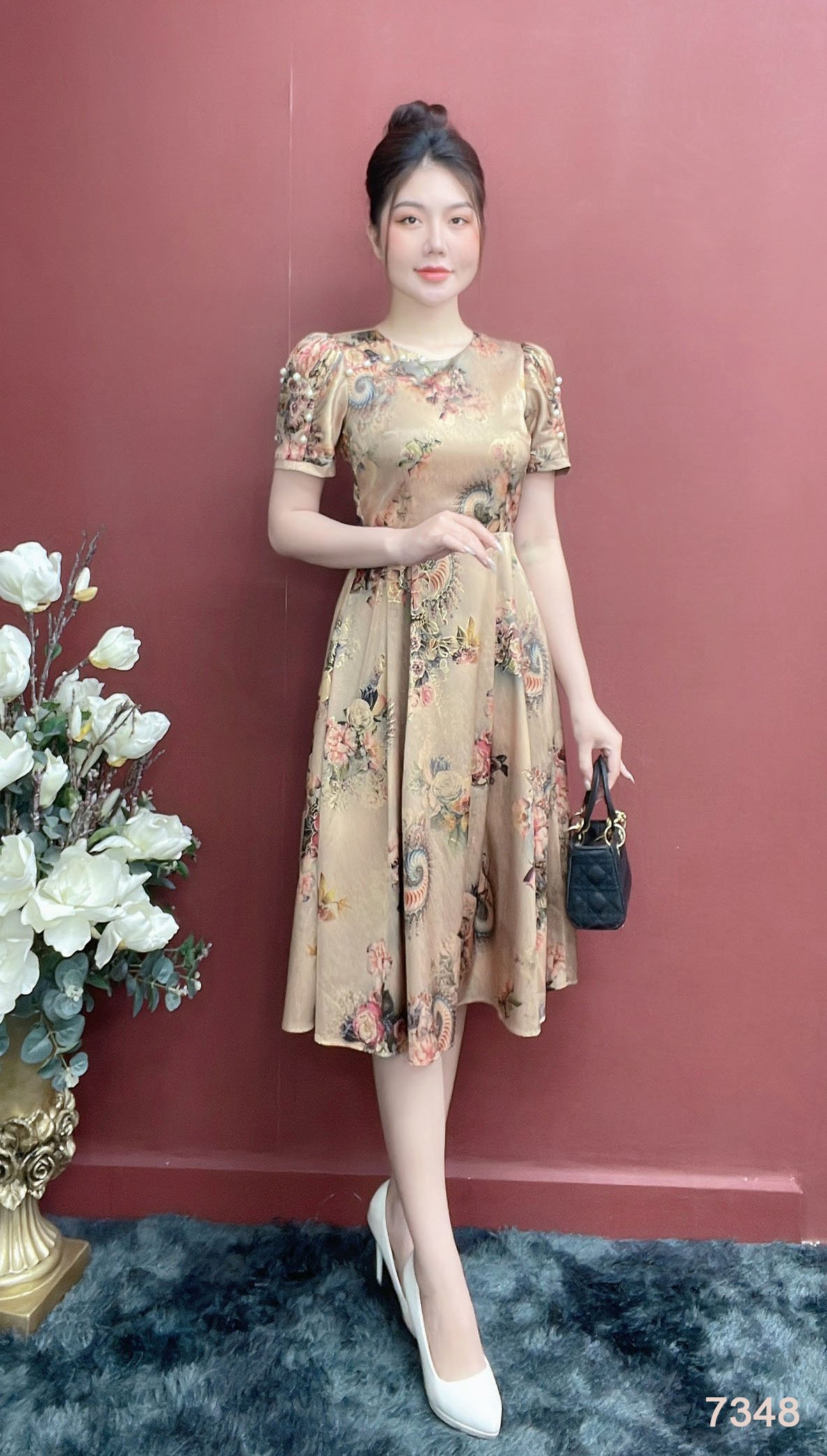 Đầm EMY EM7348 Xoè Cổ Tròn Lụa Vân Pháp LVP