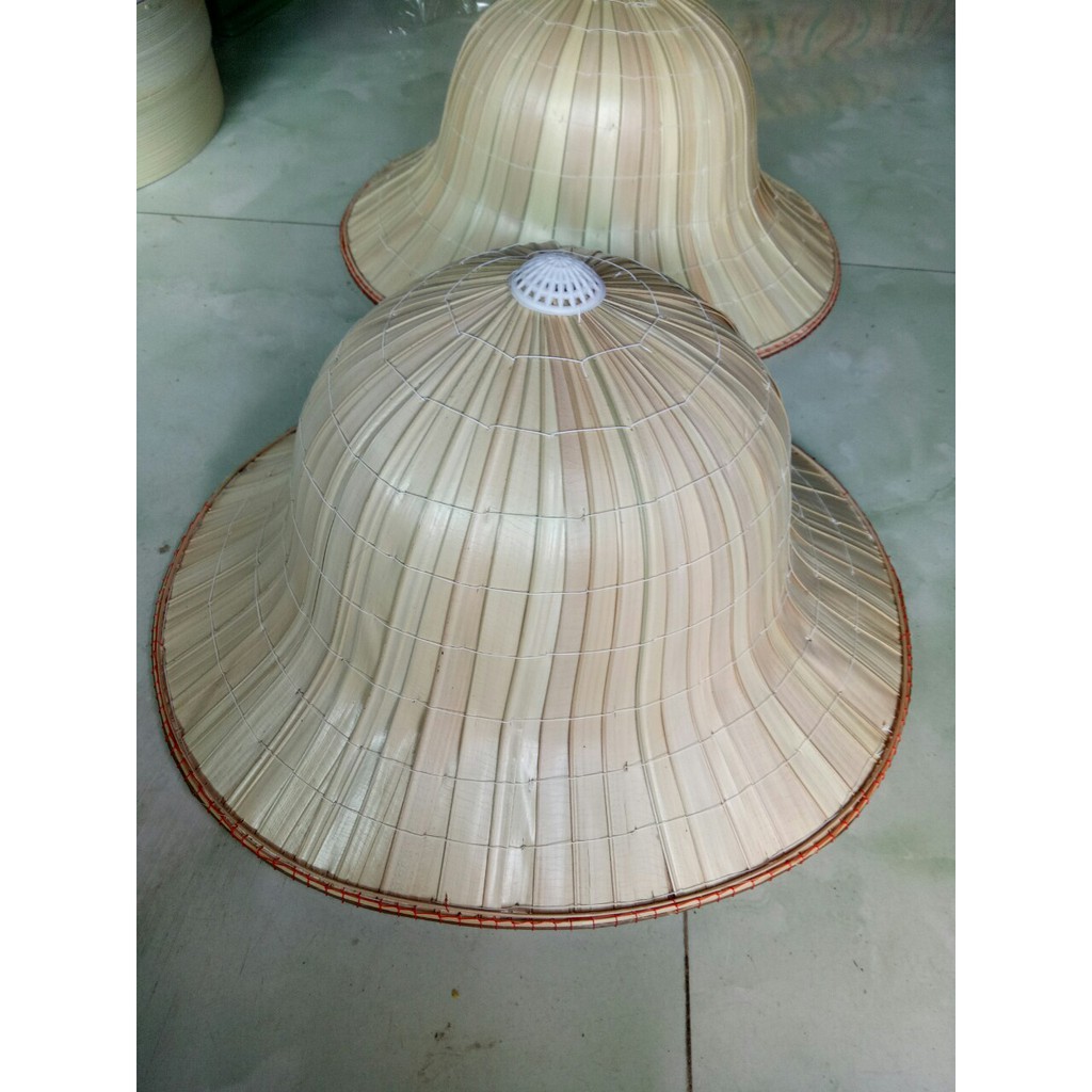 Mũ lá kiểu Pháp