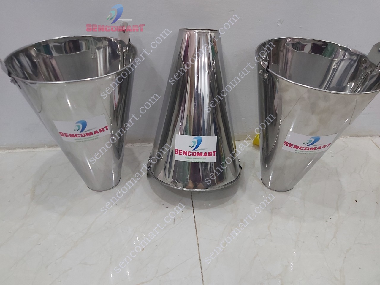 PHỄU CẮT TIẾT GÀ -  VỊT - MÈO INOX