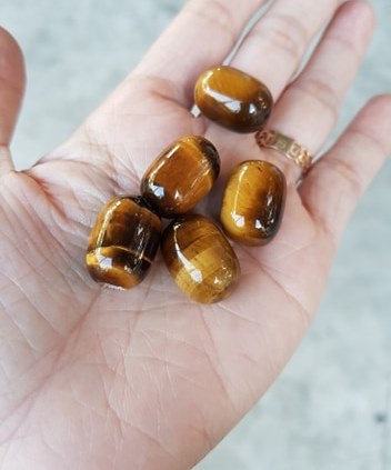 Lu Thống Đá Mắt Hổ Vàng Kèm Dây Đeo Cổ