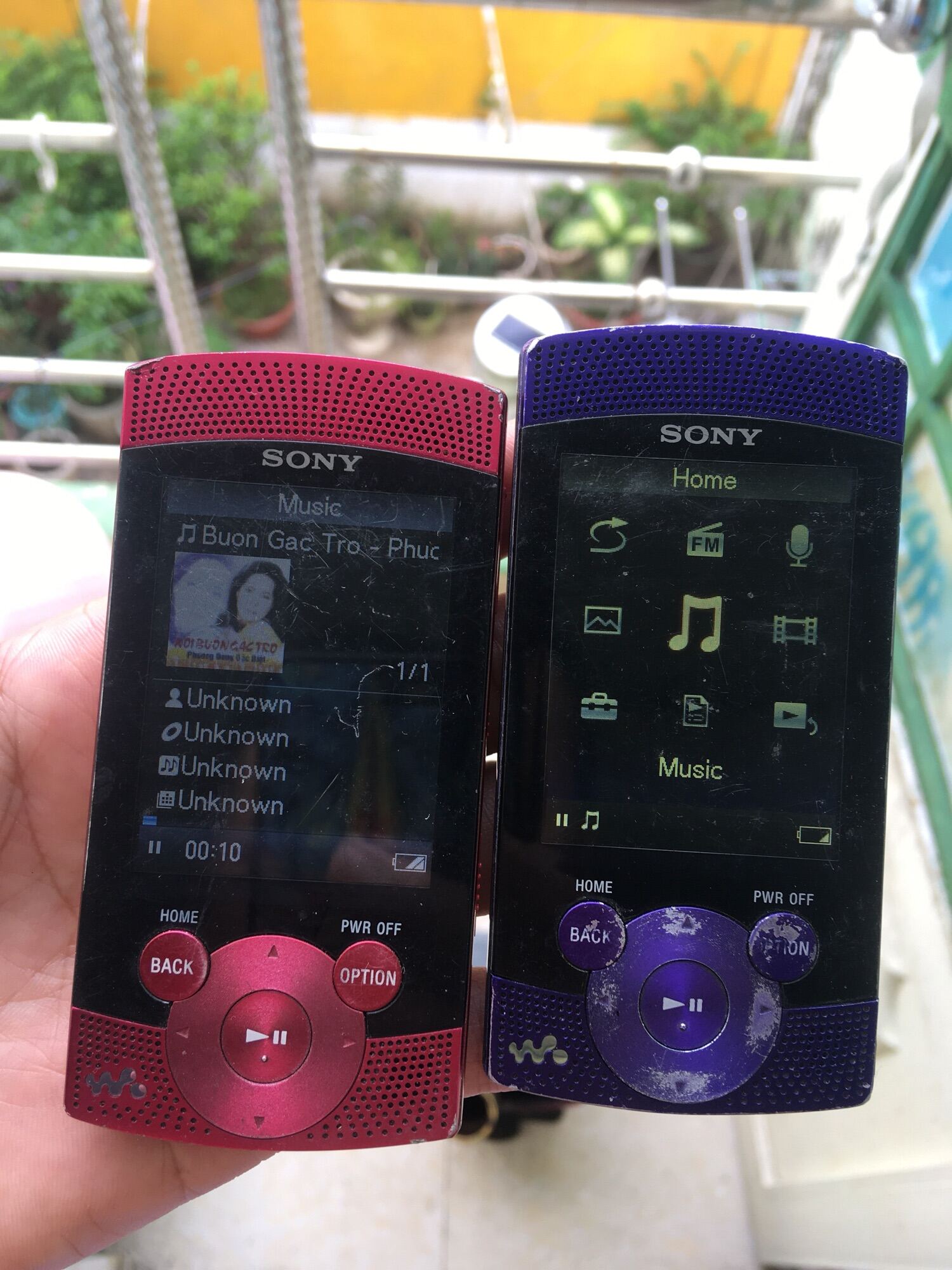 Máy Nghe Nhạc Sony Walkman S544 8G.