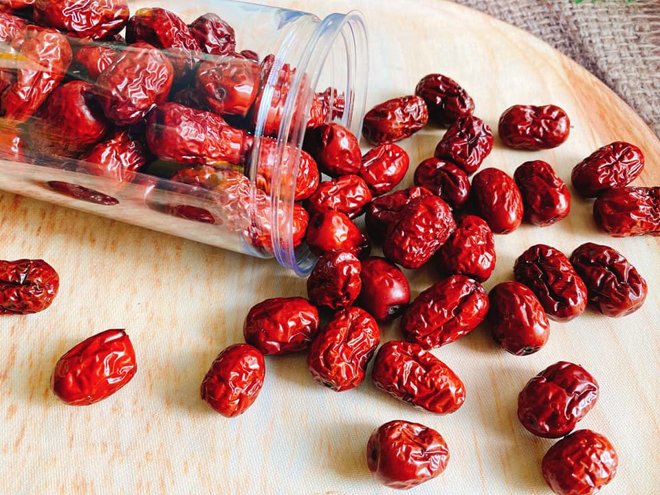 Táo đỏ Hàn Quốc Trai Đẹp 1KG