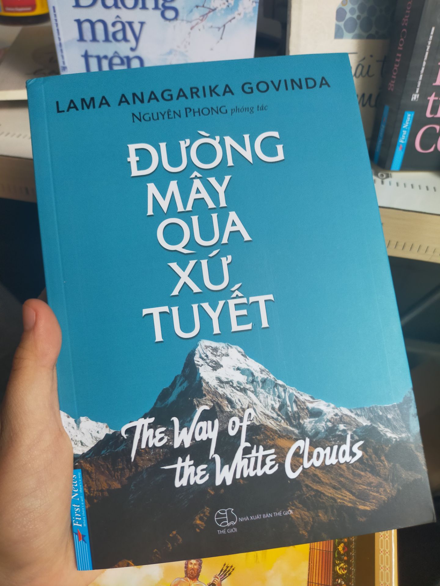 Đường Mây Qua Xứ Tuyết (Tái Bản)