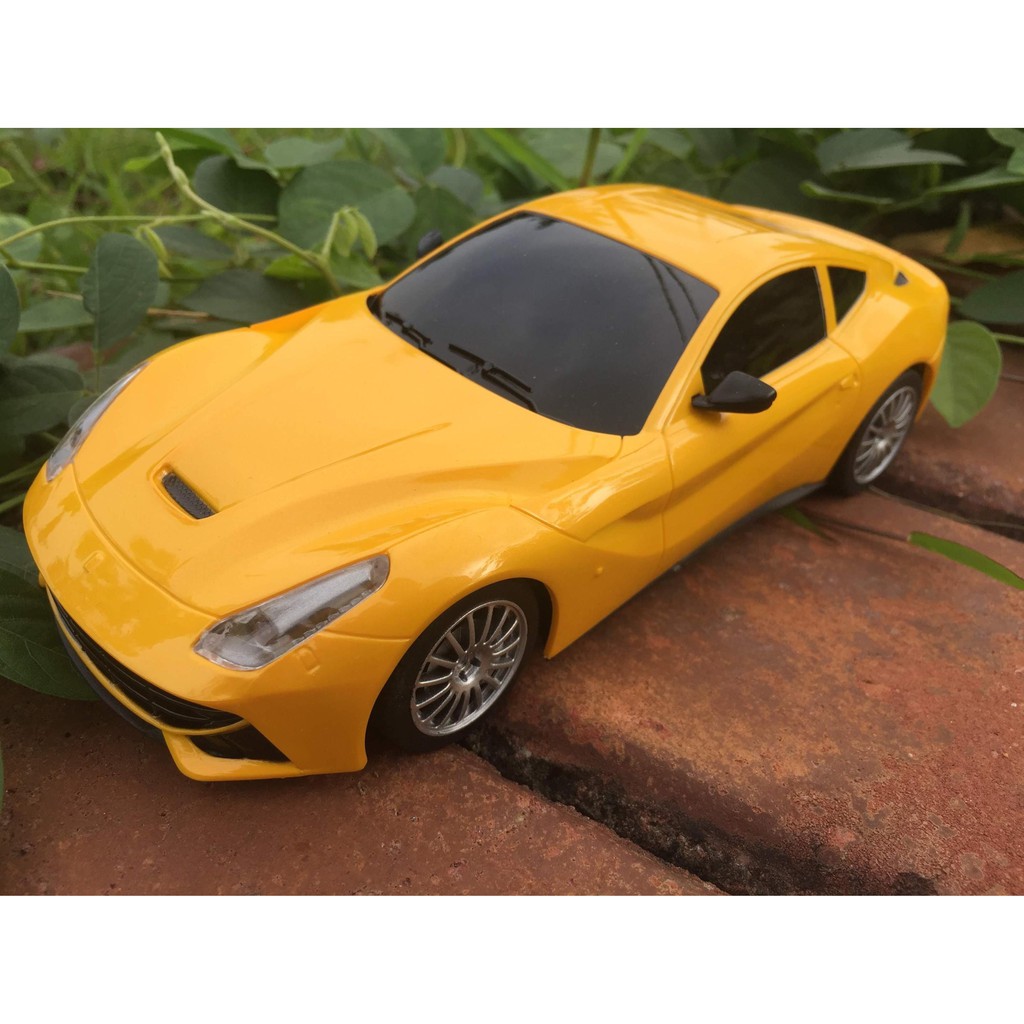 Xe điều khiển Ferrari 488 pin sạc