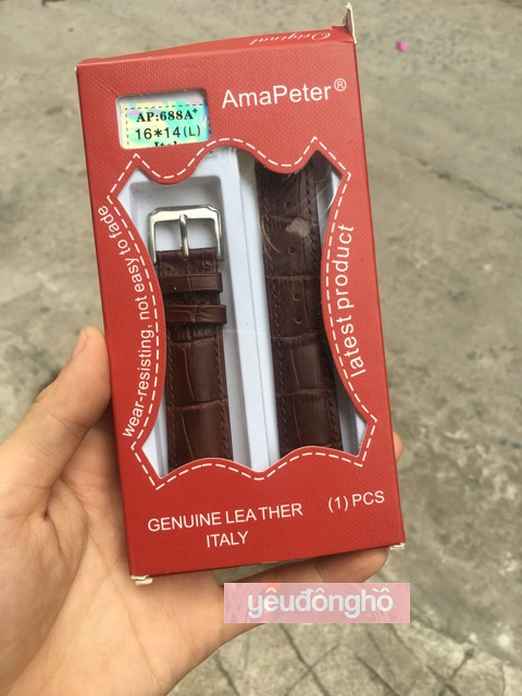 Italian Watch Strap Made of Crocodile Leather. Comes with Strap Replacement Tools and Mounting Pins.