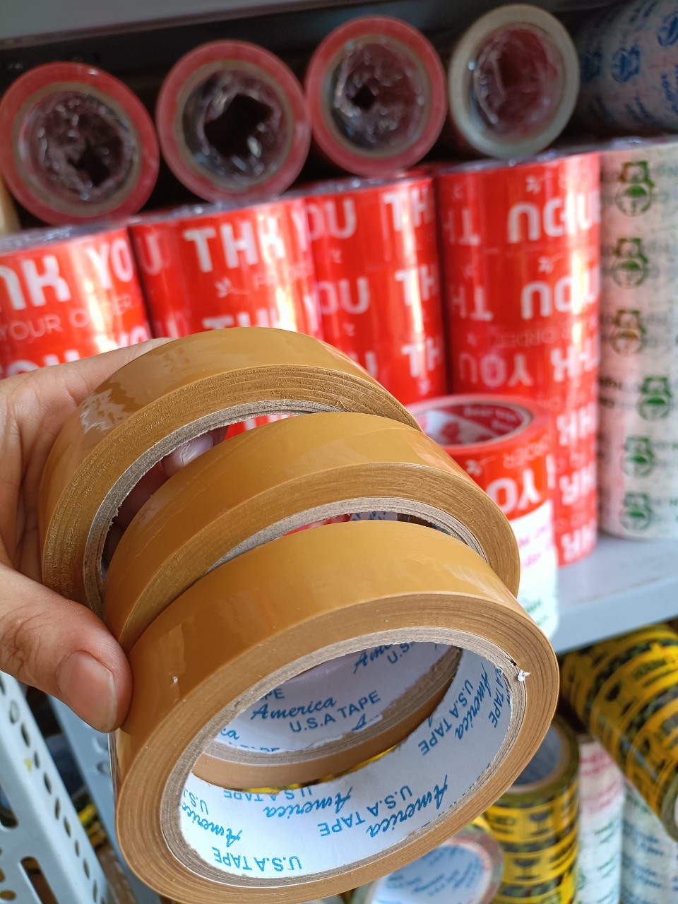 1 cuộn băng keo đục 24mm