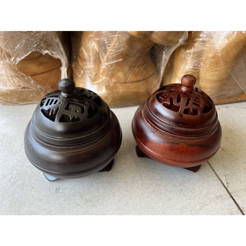 Lư xông trầm hương bằng gỗ