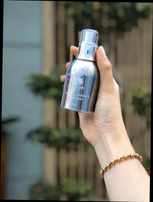 Kem Sữa Linh Hương Beauty Of Nature The Perfect Whitening Cream Plus 30g - Kem Dưỡng Trắng Da Ban Ngày Cấp Ẩm