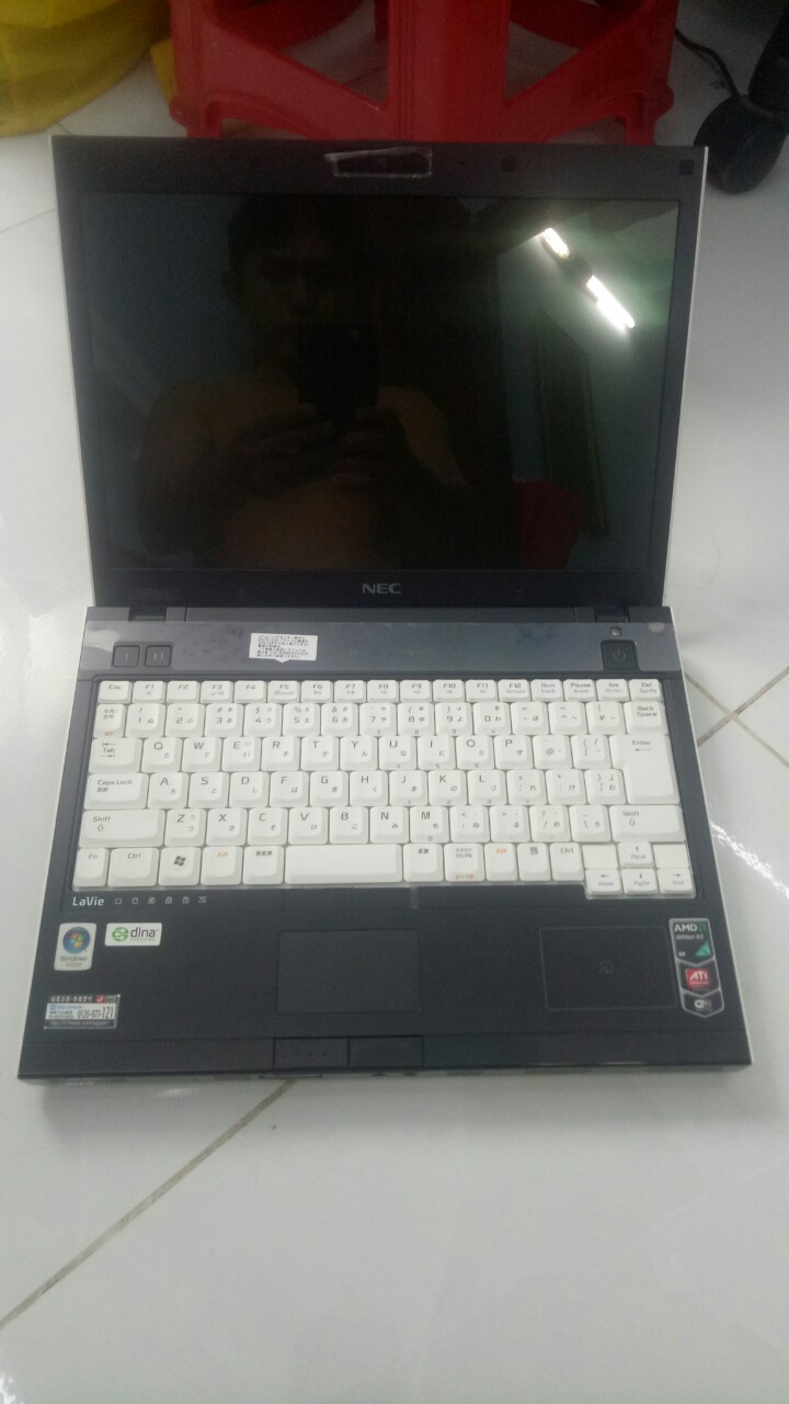 LAPTOP NEC, mini trắng đen
