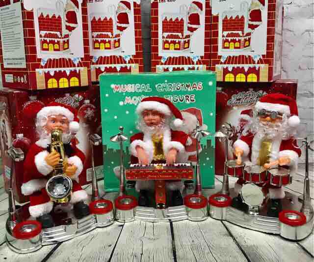Đồ chơi ông già Noel đánh đàn