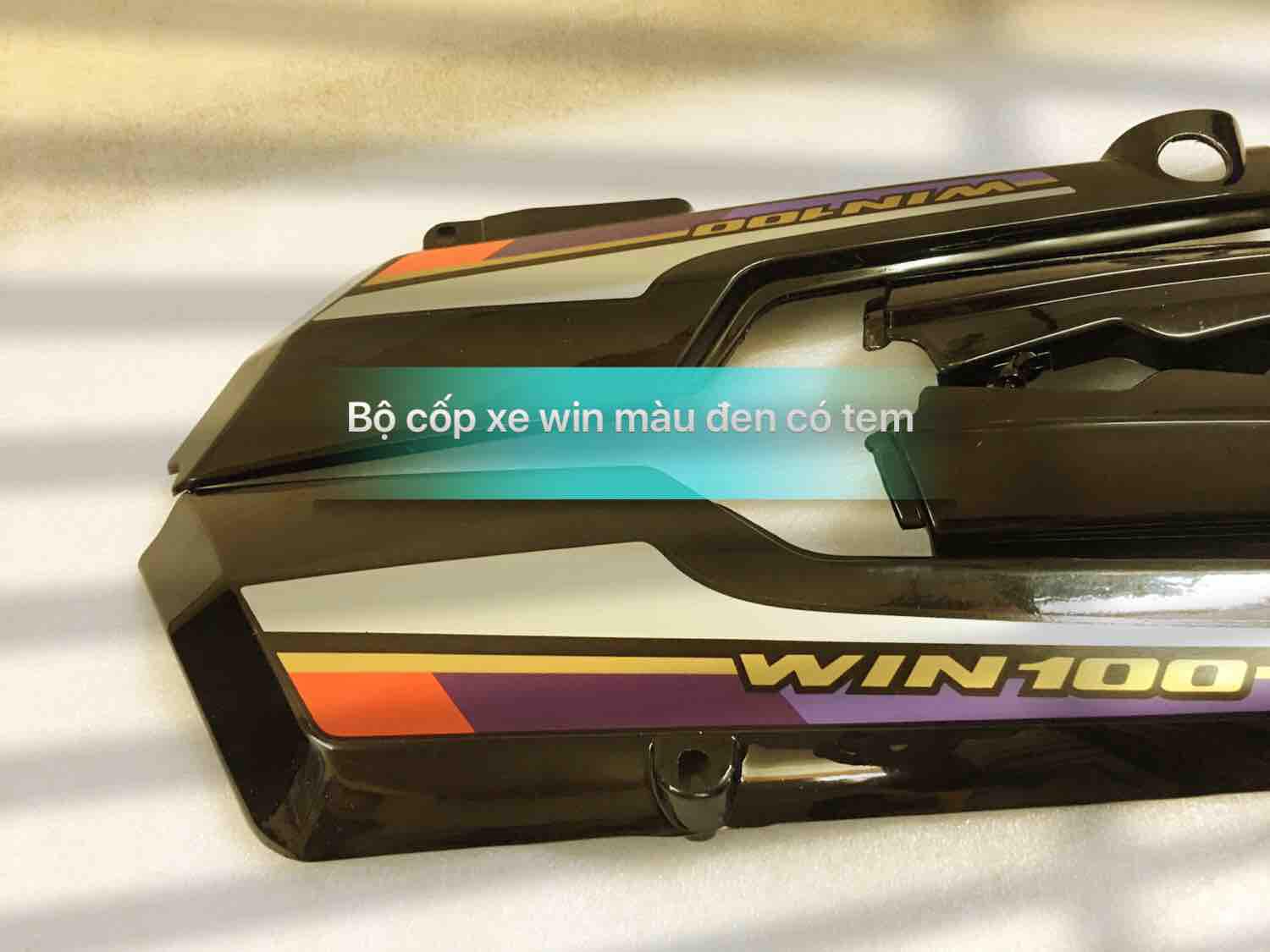 [HCM]Bộ  áo win lớn nhỏ màu đen có tem