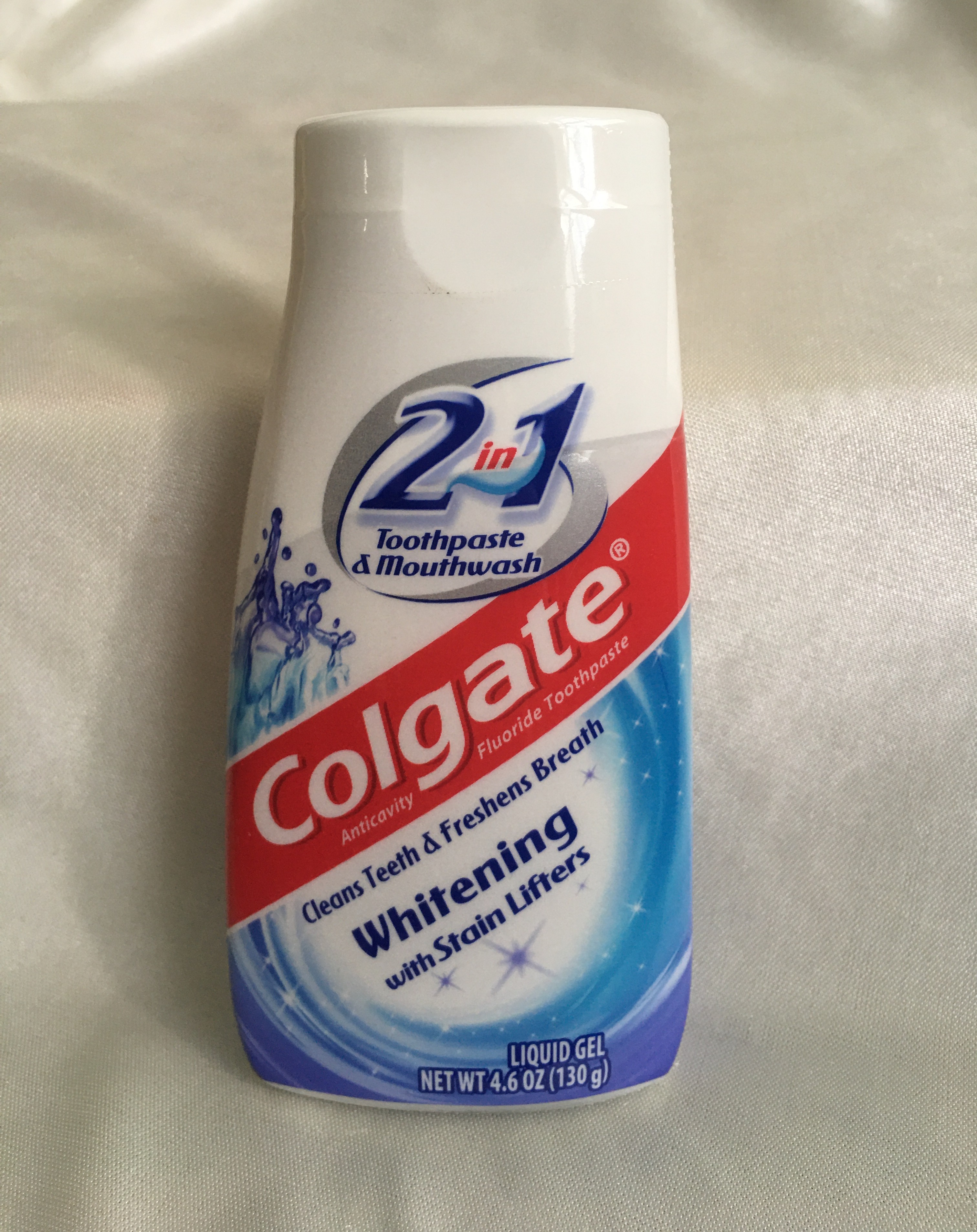 KEM ĐÁNH RĂNG & NƯỚC SÚC MIỆNG COLGATE 2in1