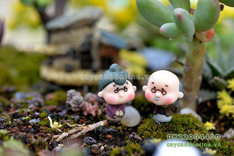 Tượng cặp đôi ông bà lão già nhỏ