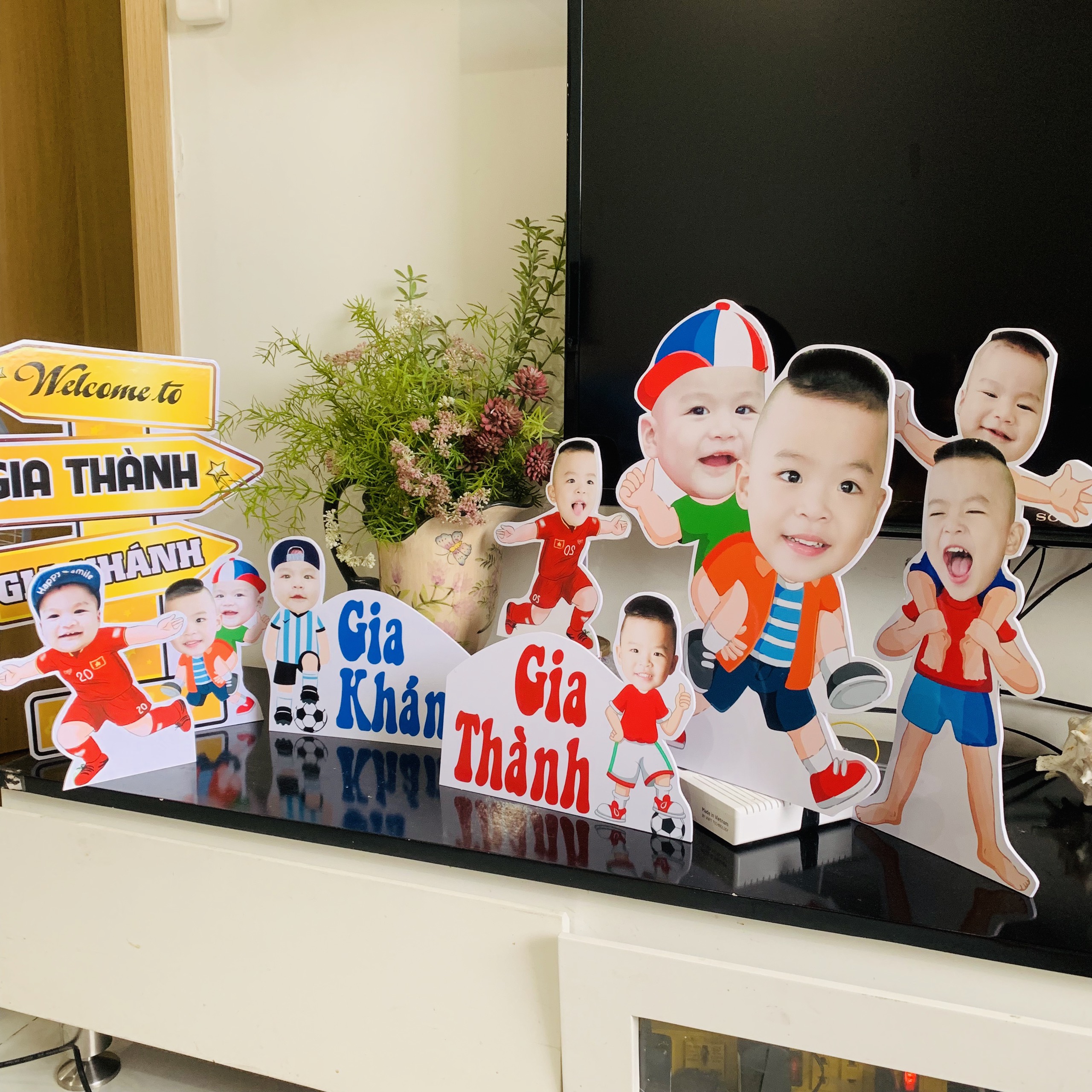 Combo chibi trang trí sinh nhật bé trai bé gái (Ảnh combo chỉ mang tính chất minh hoạ)