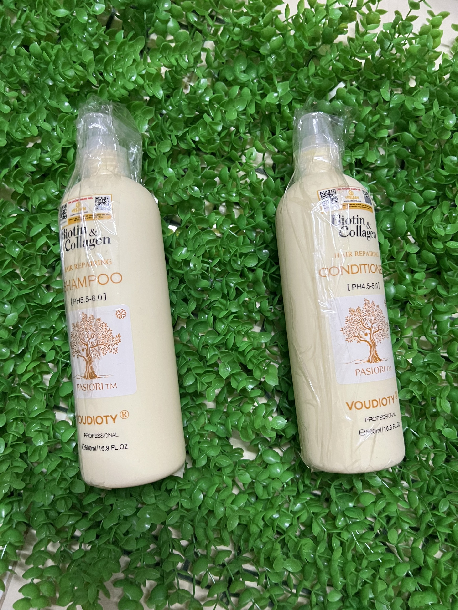 Bán 1 cặp dầu gội(1 lọ dầu gội + 1 lọ xả) Colagen 500ml