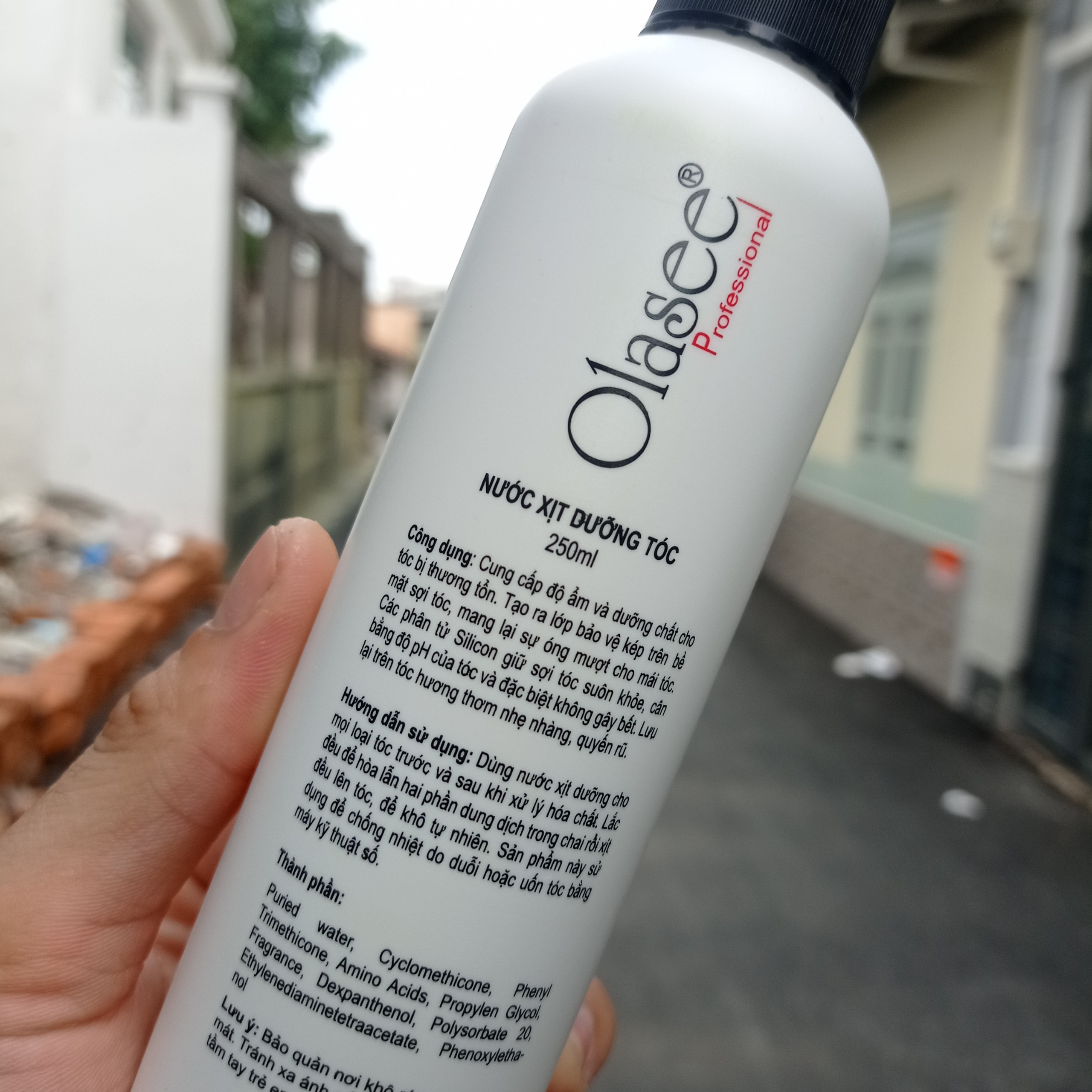 [HCM]Nước Xịt Dưỡng Tóc Olasee Intense Repair Moisture Conditioner 250ml
