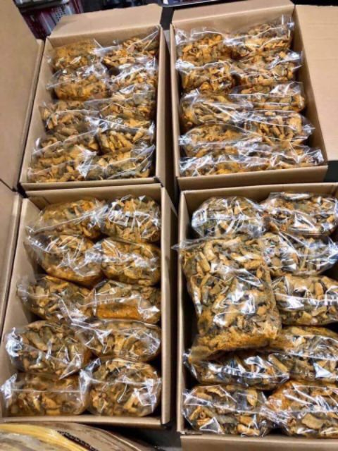 Da Cá Hồi Trứng Muối 200gr giòn thơm ngon