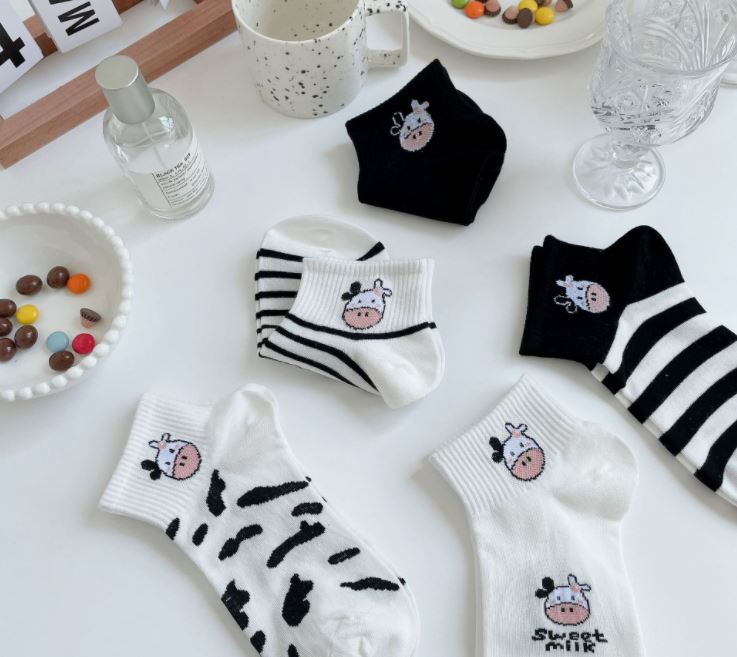 Set 10 Đôi Tất Vớ Nữ Ngắn Cổ Bò Sữa