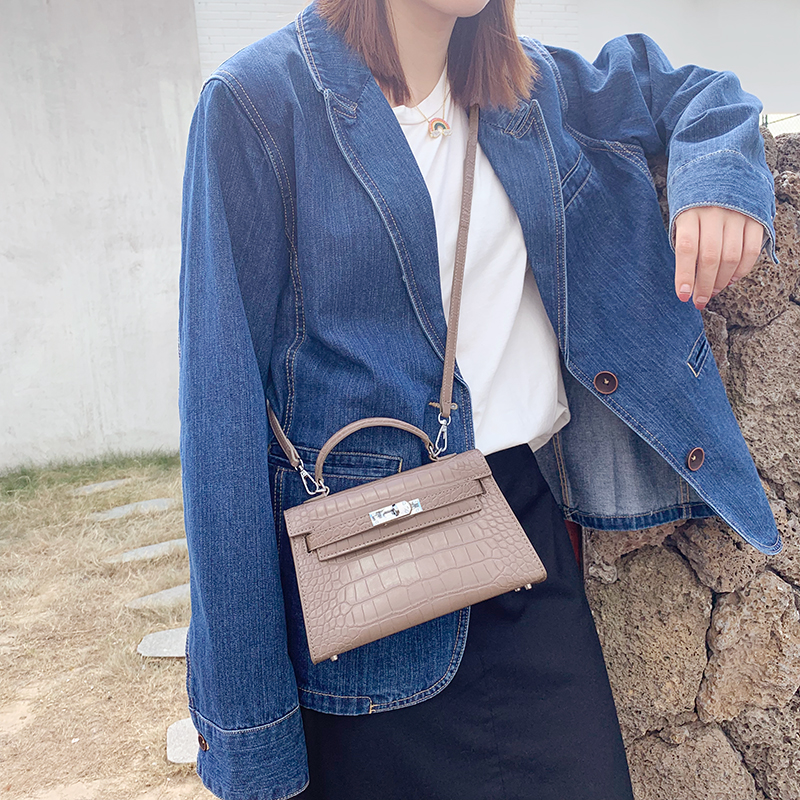 Túi xách nữ đeo chéo Micocah kelly mini mới