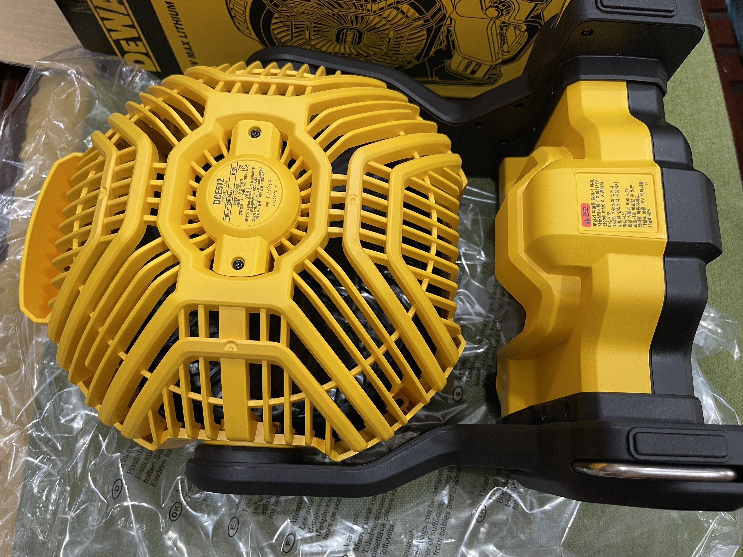 Máy quạt pin Dewalt DCE512N