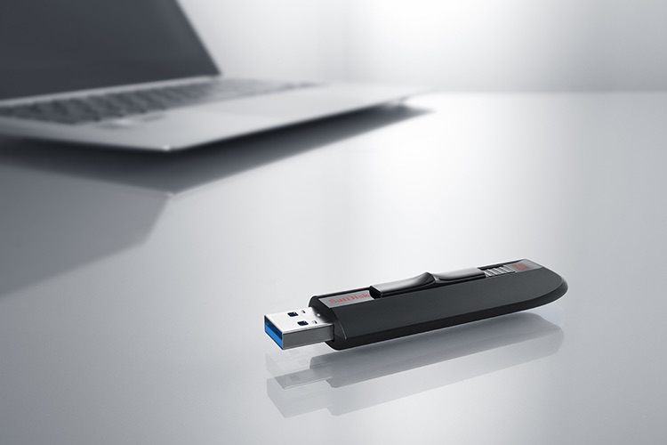 USB 3.0 SANDISK EXTREME CZ80 32GB Mới