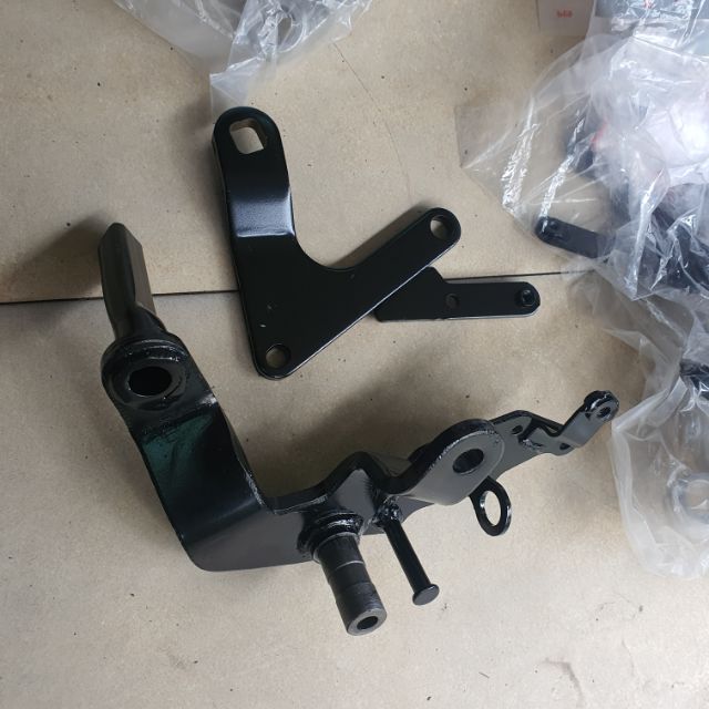 Cặp Pát bas sắt gác chân trước Winer - Sonic 150R Chính hãng Honda