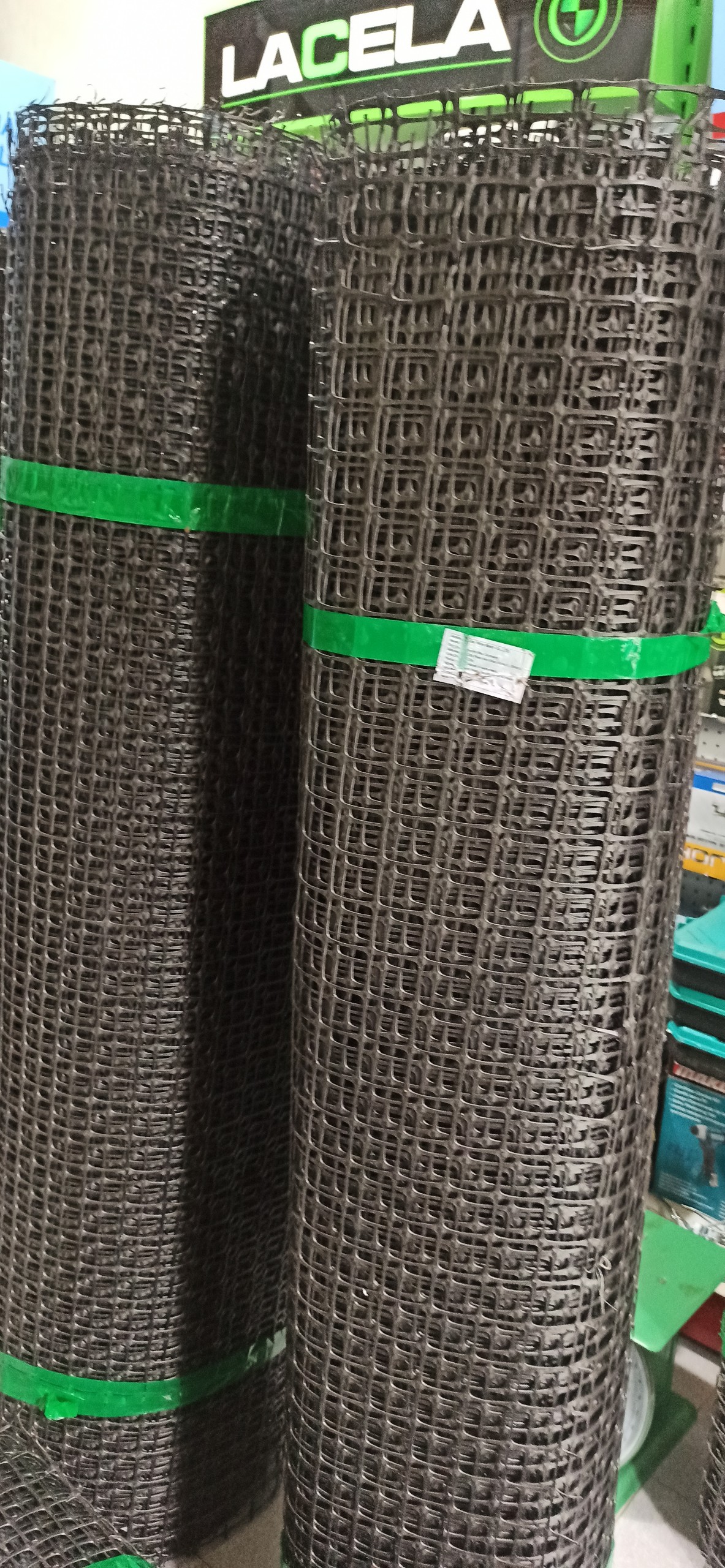 L1 Lưới nhựa dẻo hàng rào, Cuộn 50m lưới nhựa đen, cao 1.5m rào tường, lưới nhựa dẻo nguyên sinh, làm chuồng gà, làm dàn cây, dụng cụ làm vườn, giá tốt