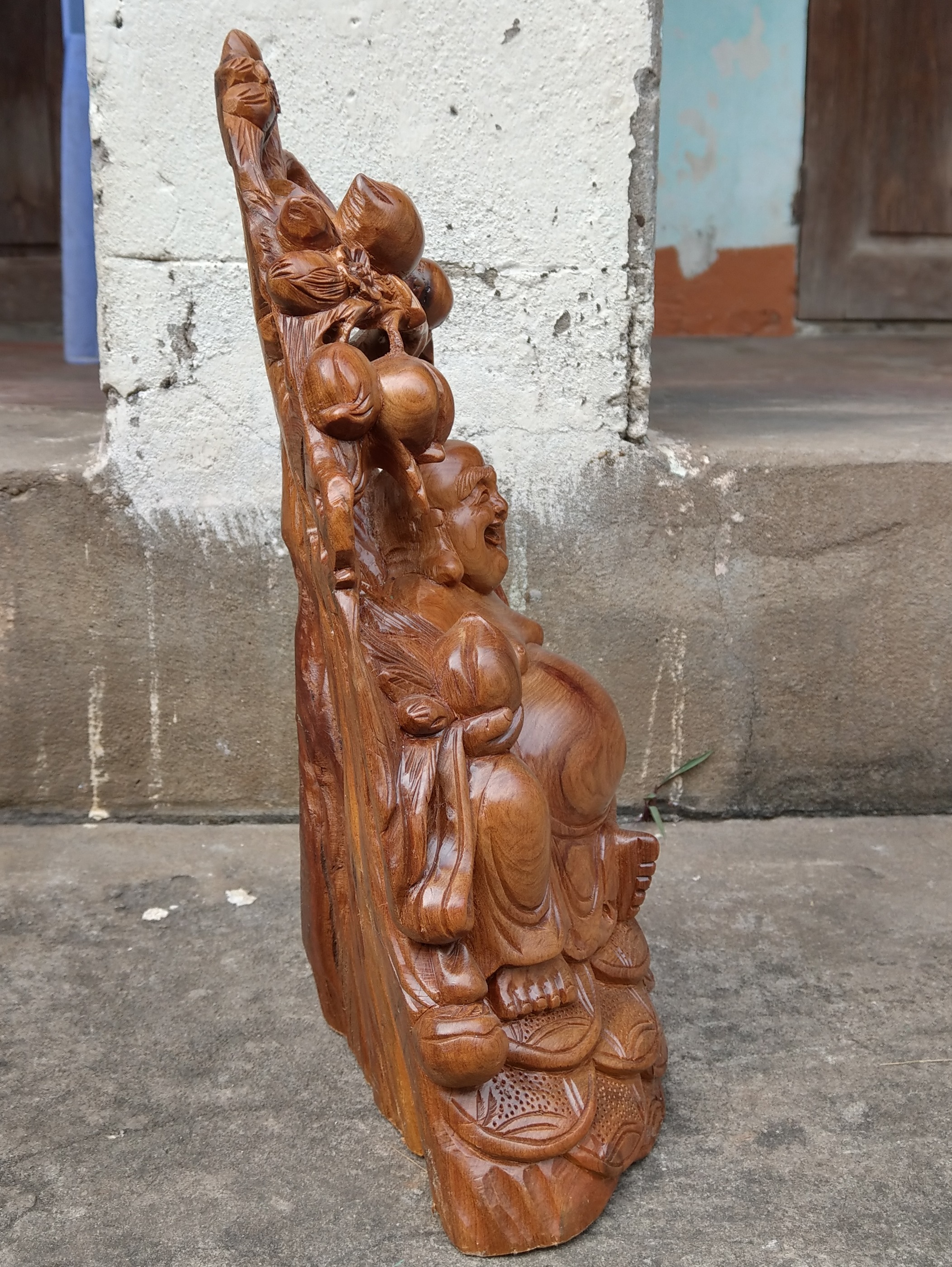 Tượng Di Lặc Gỗ Bách Xanh - Cao 33cm