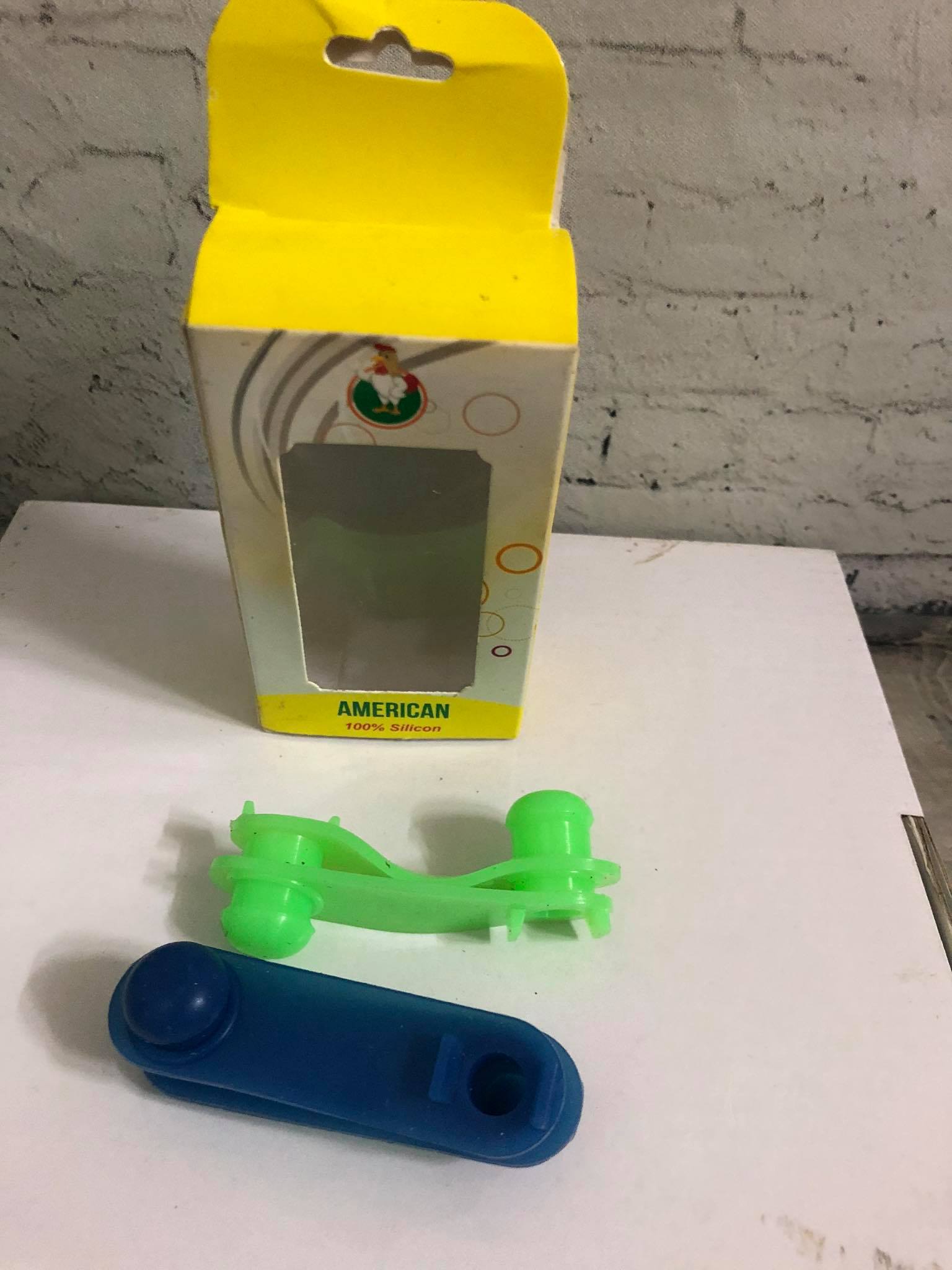 Bịt Cựa Bằng Cao Su Cho Gà Tre - Bộ x 2 Con